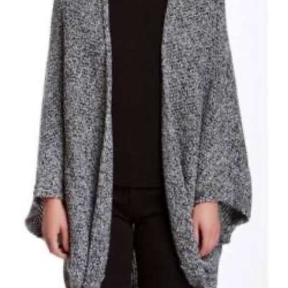 ASTR the label g r e y s w e a t e r - Picture 2 of 8